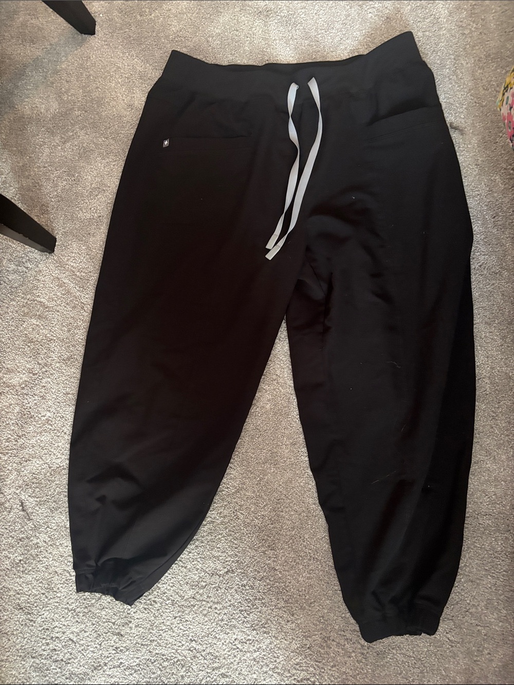 Figs Women’s Black Jogger Scrubpants with Gray Drawstring